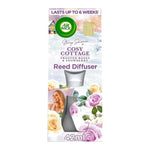Air Wick Essential Oils - Luchtverfrisser - Riet Verspreiders - Cosy Cottage - Frosted Roses & Snowberry - 42ml
