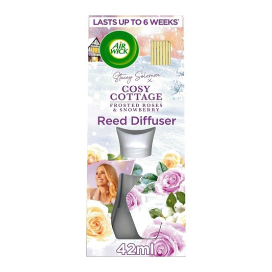 Air Wick Essential Oils - Luchtverfrisser - Riet Verspreiders - Cosy Cottage - Frosted Roses & Snowberry - 42ml